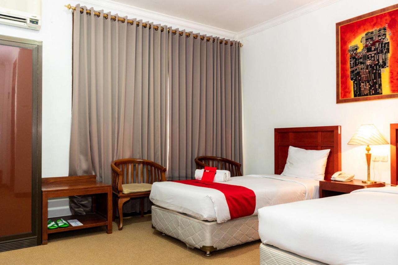 Reddoorz Plus Syariah Near Java Supermall Semarang 2 Extérieur photo