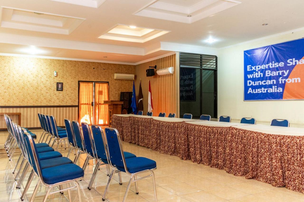 Reddoorz Plus Syariah Near Java Supermall Semarang 2 Extérieur photo