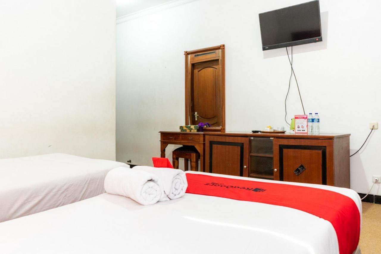Reddoorz Plus Syariah Near Java Supermall Semarang 2 Extérieur photo