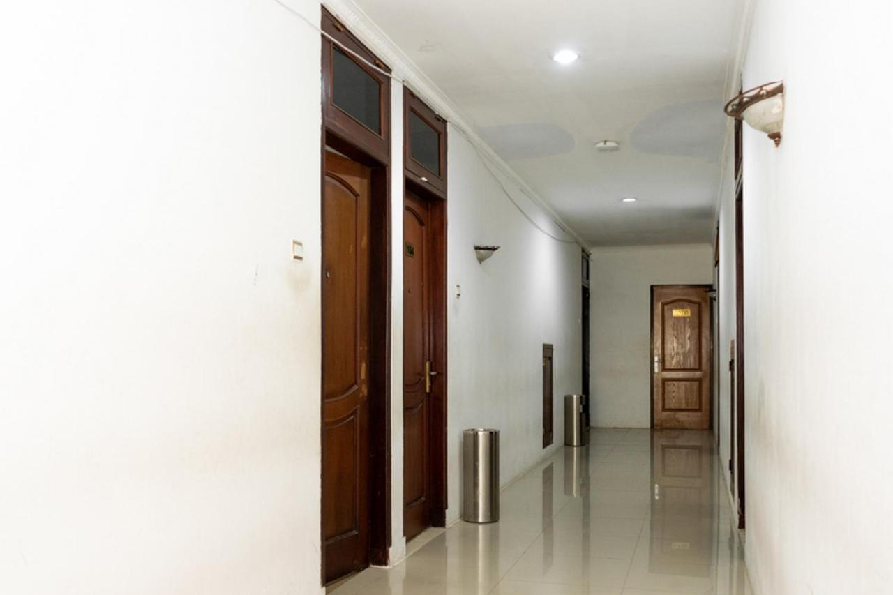 Reddoorz Plus Syariah Near Java Supermall Semarang 2 Extérieur photo