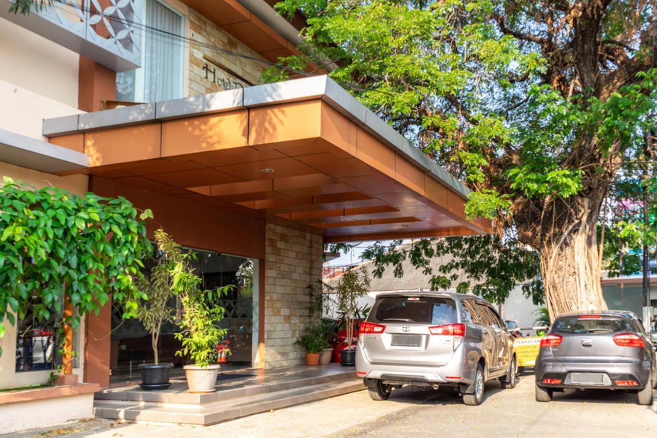 Reddoorz Plus Syariah Near Java Supermall Semarang 2 Extérieur photo